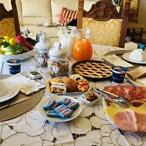  Bed and breakfast Voce Del Mare - Airport Italia