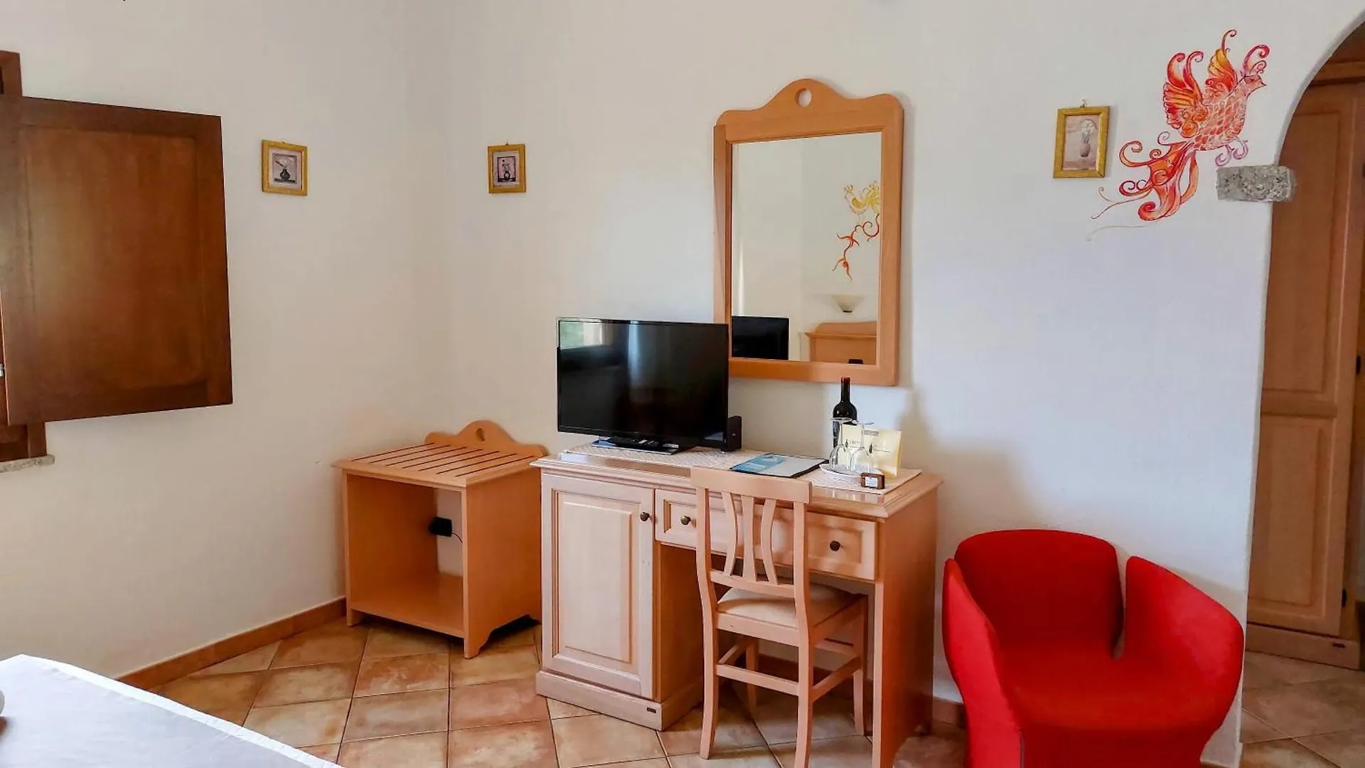 Hotel Cardedu 3*,