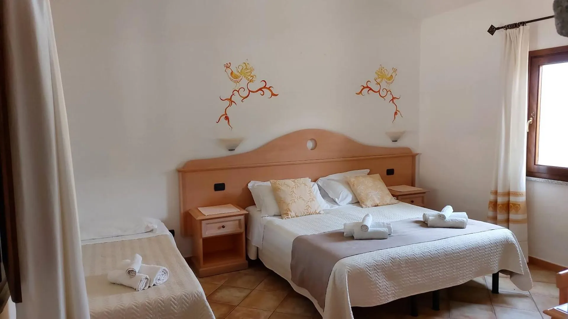 Hotel Cardedu 3*,