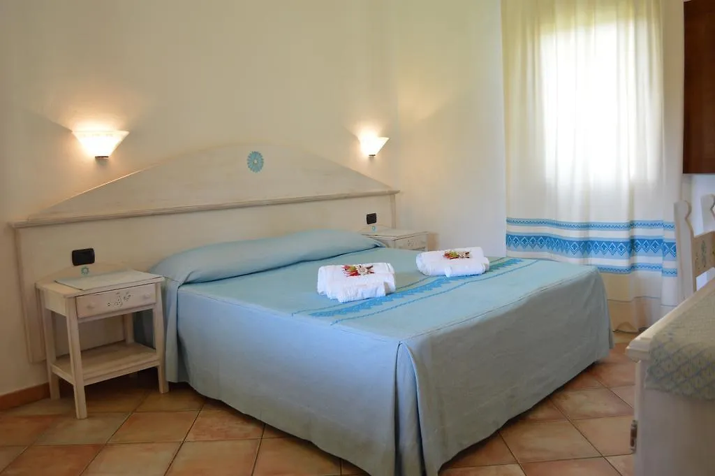 Hotel Cardedu 3*,